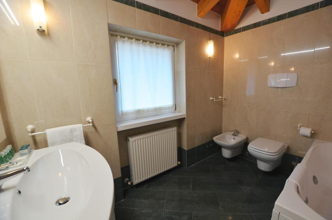 Attic Suite Palme Riva del Garda Exterior photo